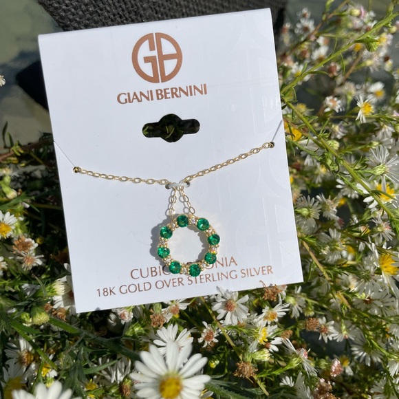Giani Bernini Gold Necklace with Green Accents - Picture 1 of 3